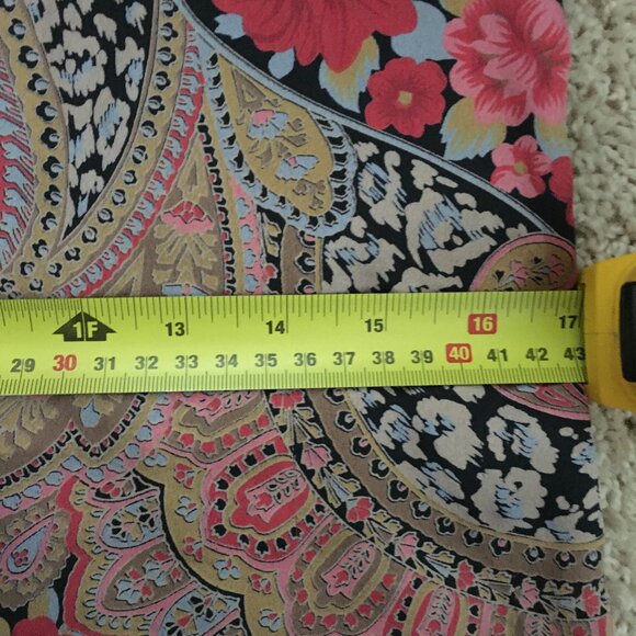 Y2K Made in Canada Vintage Paisley Keyhole Gothic Maid Top - Picture 12 of 14